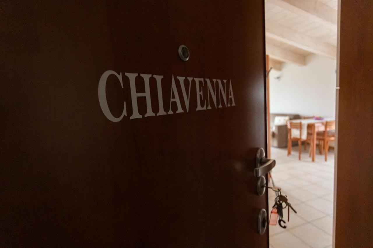 Casa Vacanze Valeria Sondrio Bagian luar foto